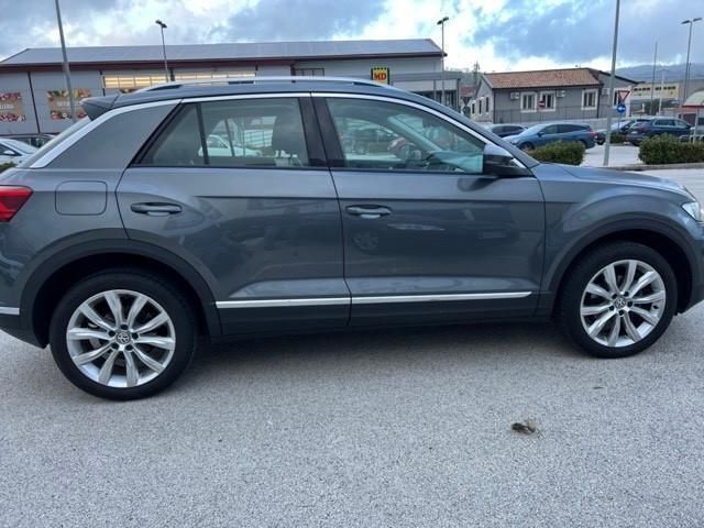 Usata VW T-Roc Advance 116 CV (85 kW) 2020 Grigio SUV