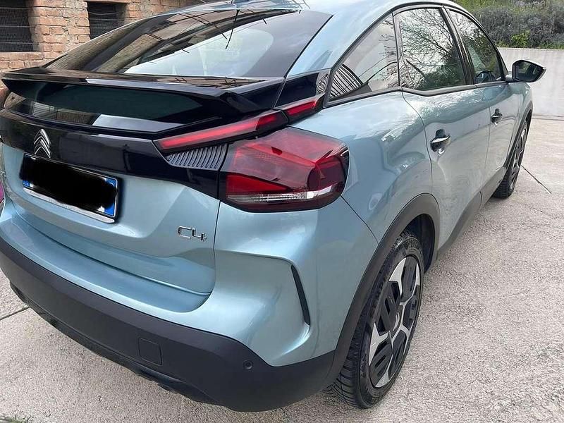 Occasion Citroën C4 Feel 101 PK (74 kW) 2023 Blauw SUV