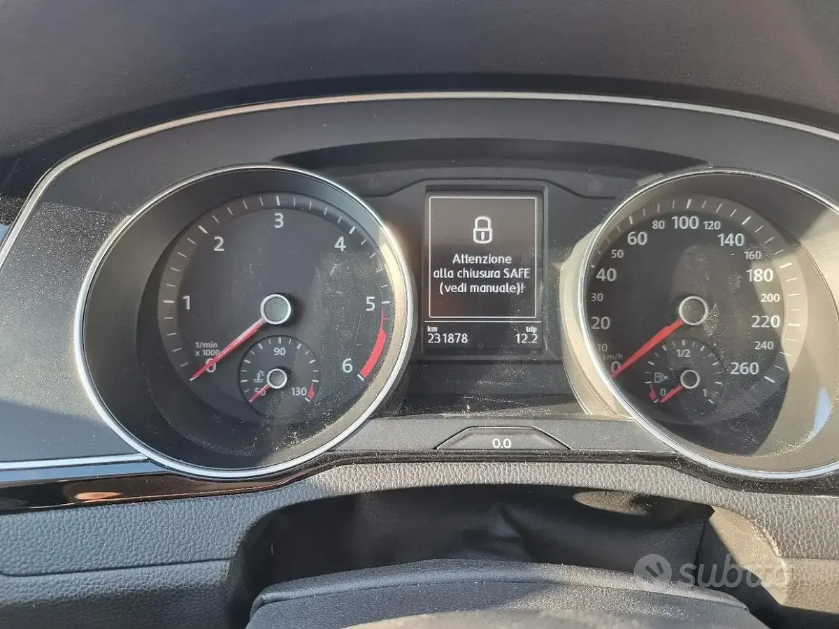 Usata VW Passat 120 CV (88 kW) 2015 Bluazzurro Station wagon