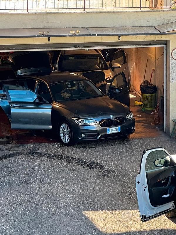Usata BMW 118 150 CV (110 kW) 2017 Grigio Utilitaria