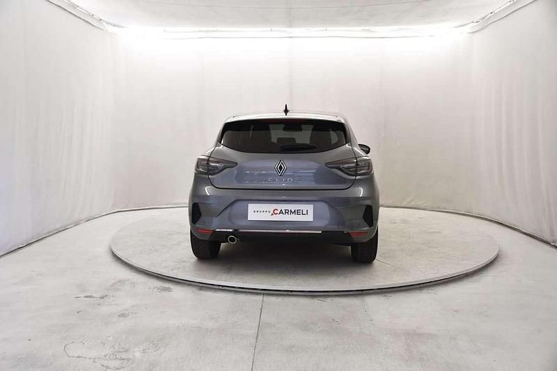 Usata Renault Clio V Techno 91 CV (66 kW) 2025 Grigio scisto Berlina