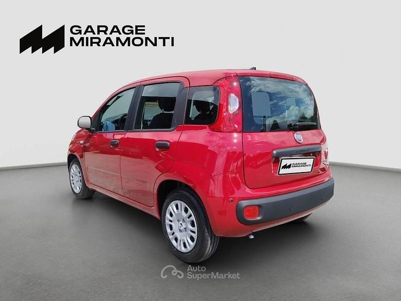 Nuova Fiat Panda S 69 CV (50 kW) 2025 Rosso Utilitaria