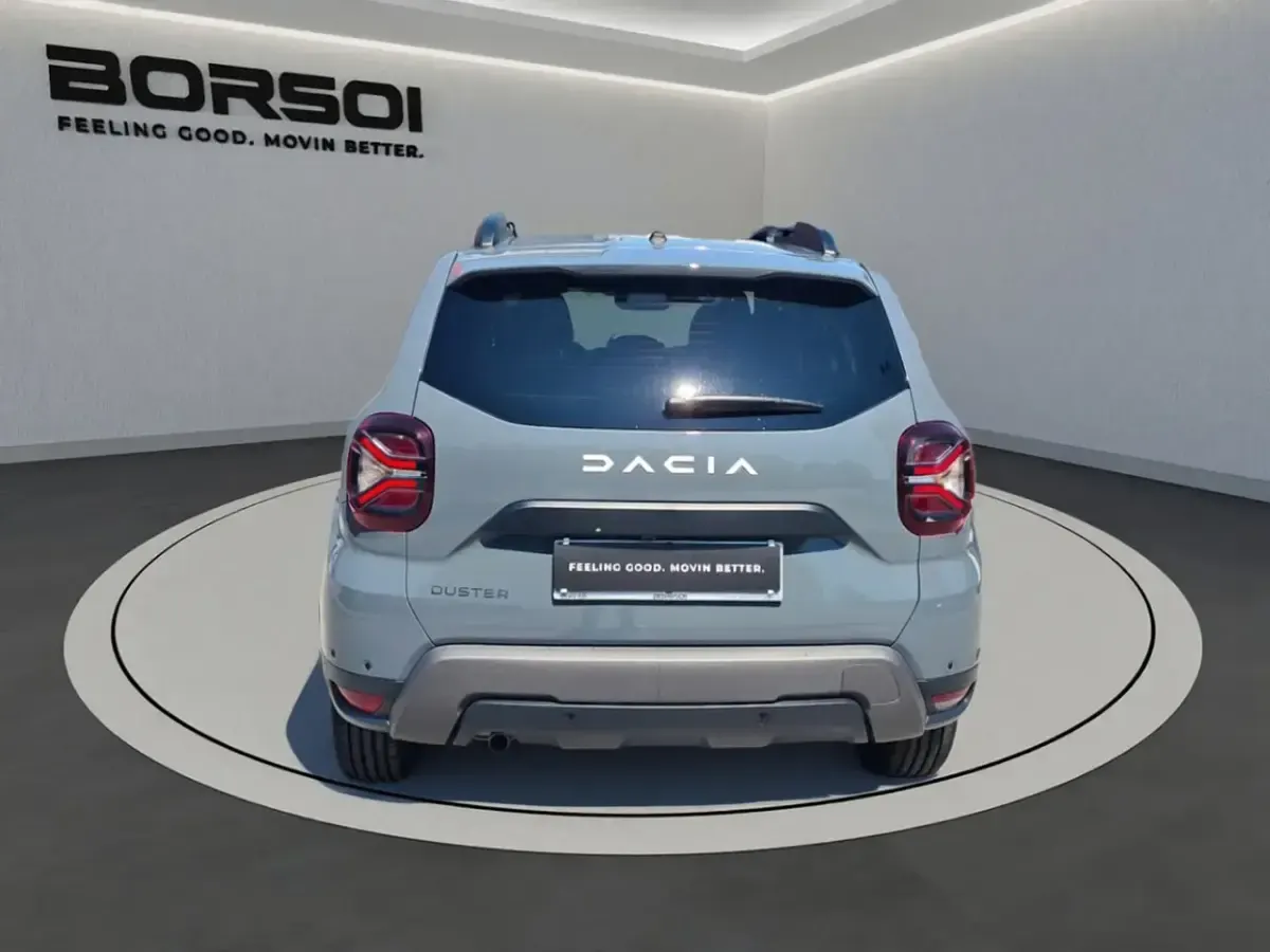 Usata Dacia Duster Journey 101 CV (74 kW) 2023 Grigio ceramica SUV