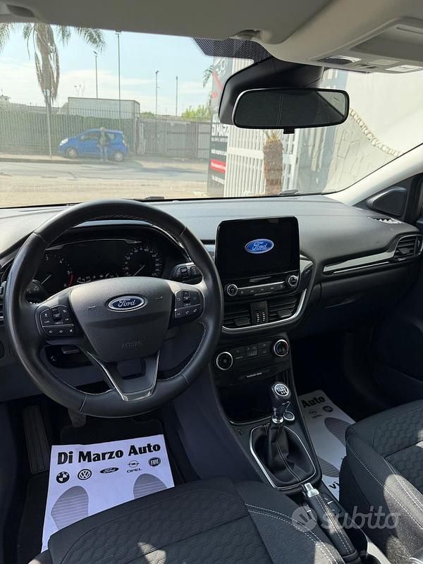 Usata Ford Puma Titanium 120 CV (88 kW) 2021 Grigio SUV