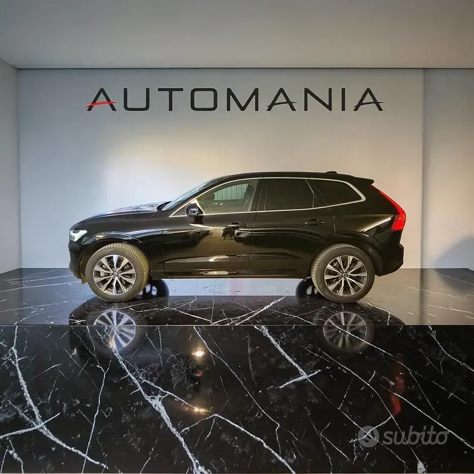 Usata Volvo XC60 Core 197 CV (144 kW) 2022 Nero SUV