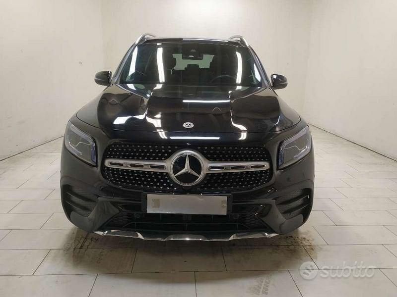 Usata Mercedes GLB200 Premium 149 CV (109 kW) 2023 Nero SUV
