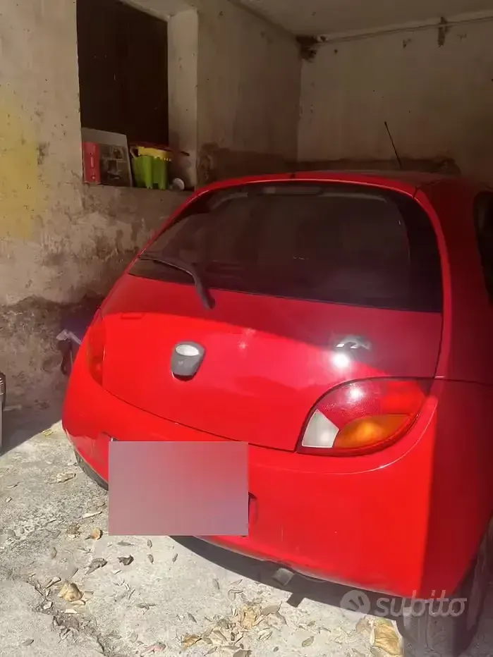 Usata Ford Ka 69 CV (50 kW) 2002 Rosso Utilitaria