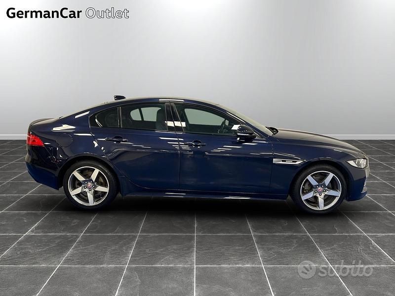 Usata Jaguar XE R-Sport 180 CV (132 kW) 2017 Berlina