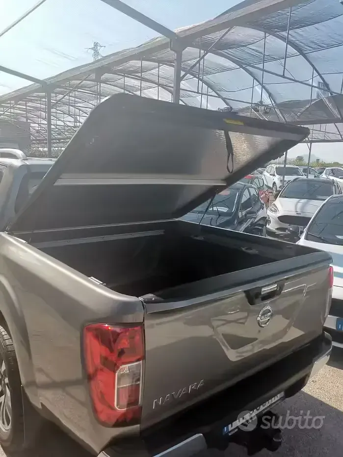Usata Nissan Navara 163 CV (119 kW) 2018 Grigio Pick-up