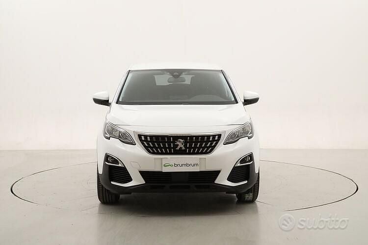Usata Peugeot 3008 Active 131 CV (96 kW) 2020 Bianco SUV
