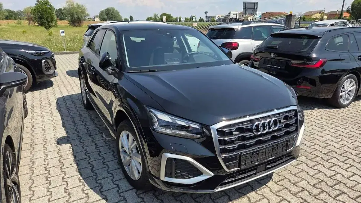 Usata Audi Q2 Advanced Plus 116 CV (85 kW) 2025 Nero SUV