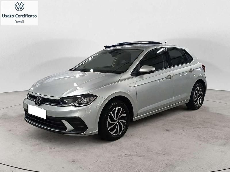 Argento Usata 2022 VW Polo Life Tre volumi | 17.300 € (Buon prezzo) - Immagine 1/4