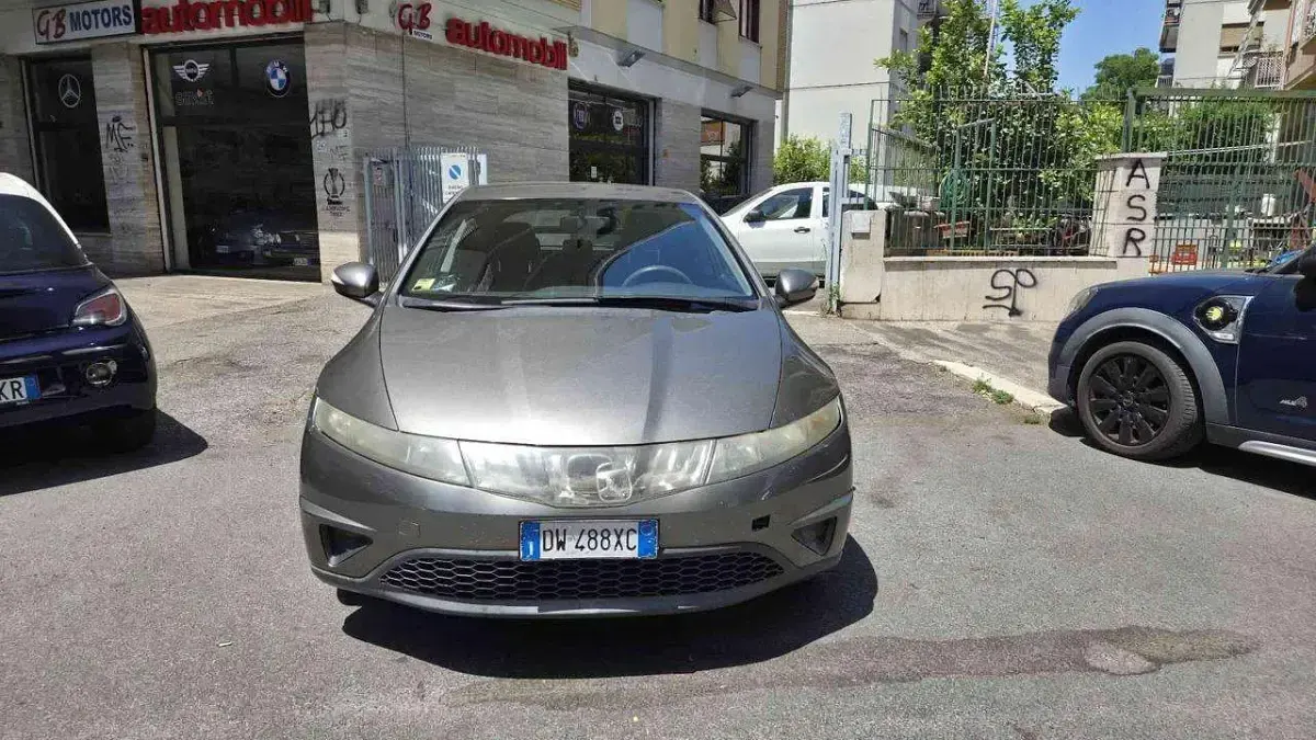 Usata Honda Civic Elegance 83 CV (61 kW) 2009 Grigio Berlina