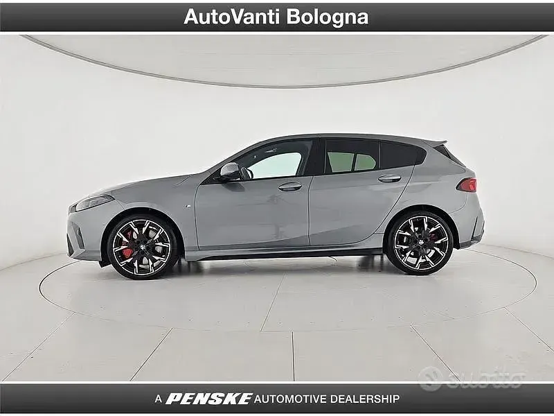 Usata BMW 118 M Sport 150 CV (110 kW) 2025 Grigio Utilitaria