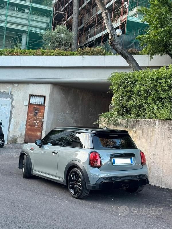 Usata Mini John Cooper Works 102 CV (75 kW) 2022 Grigio Utilitaria