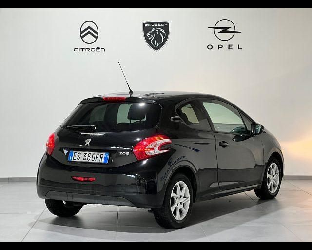 Usata Peugeot 208 Access 68 CV (50 kW) 2013 Nero Utilitaria