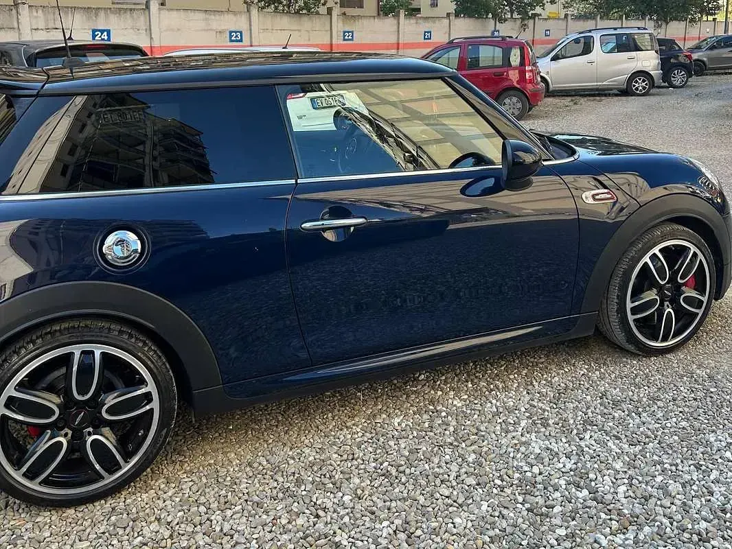 Usata Mini John Cooper Works 231 CV (169 kW) 2019 Blu/azzurro Utilitaria