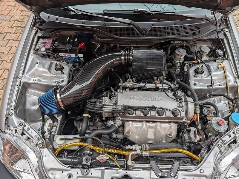 Usata Honda Civic 75 CV (55 kW) 1998 Bianco Utilitaria