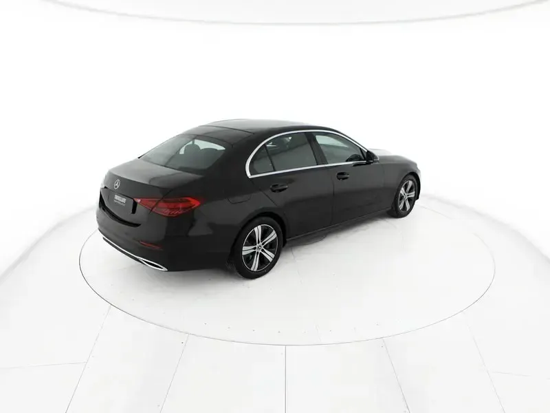 Usata Mercedes 200 Advanced 163 CV (119 kW) 2025 Nero Berlina