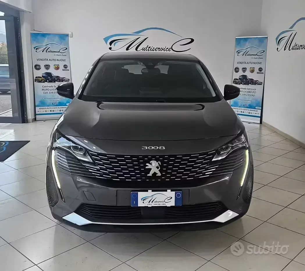 Usata Peugeot 3008 Allure 131 CV (96 kW) 2022 Grigio SUV