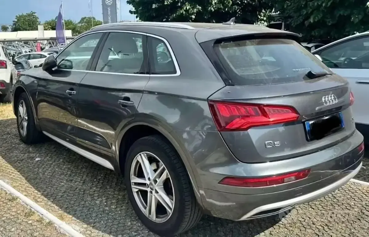 Usata Audi Q5 S-Line 190 CV (139 kW) 2017 Grigio SUV