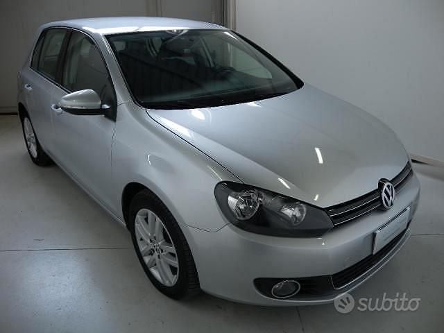 Usata 2009 VW Golf VI Highline Due volumi | 5900 € (Buon prezzo) - Immagine 1/4