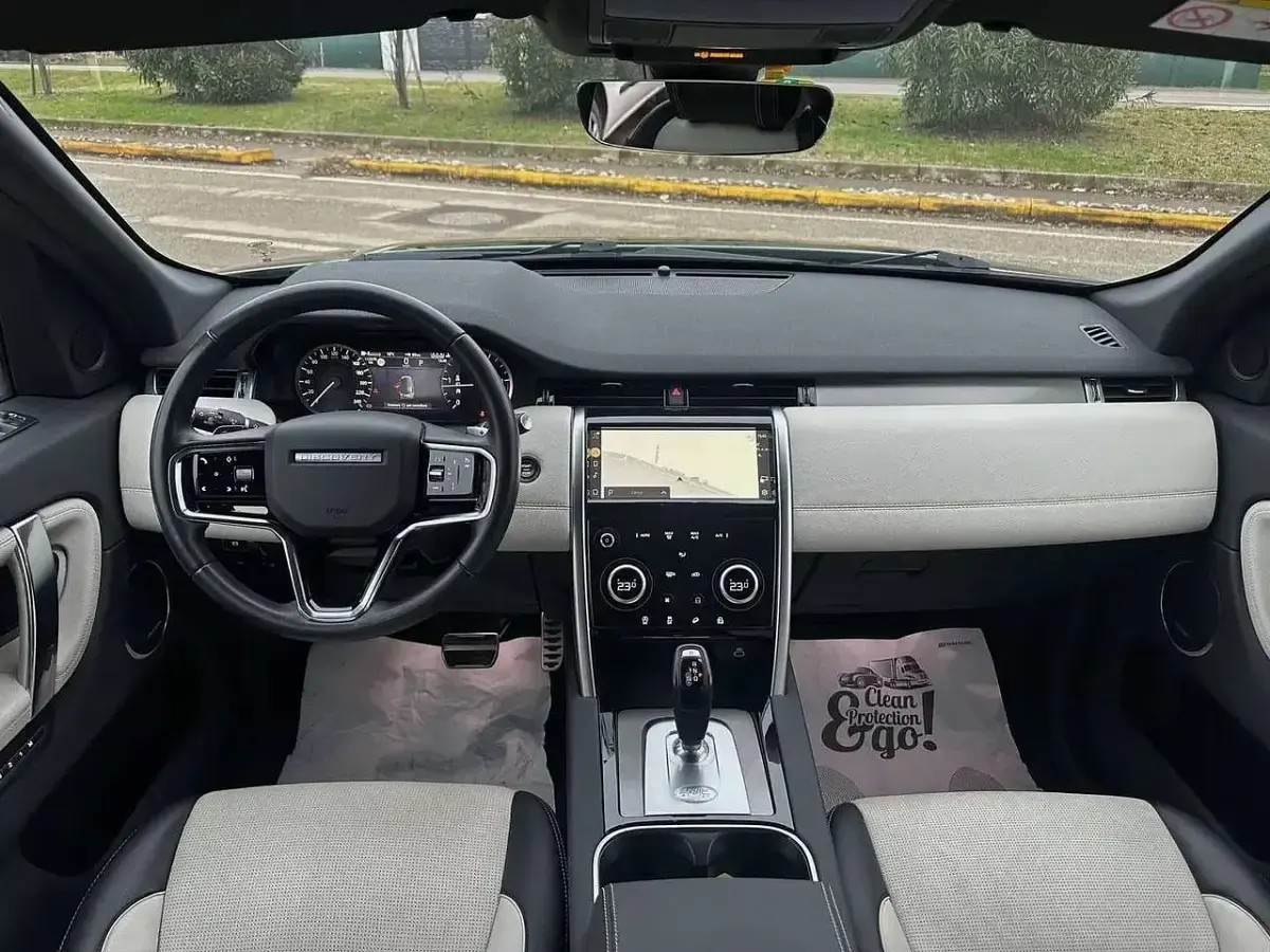 Usata Land Rover Discovery Sport HSE Dynamic 163 CV (119 kW) 2022 Grigio SUV