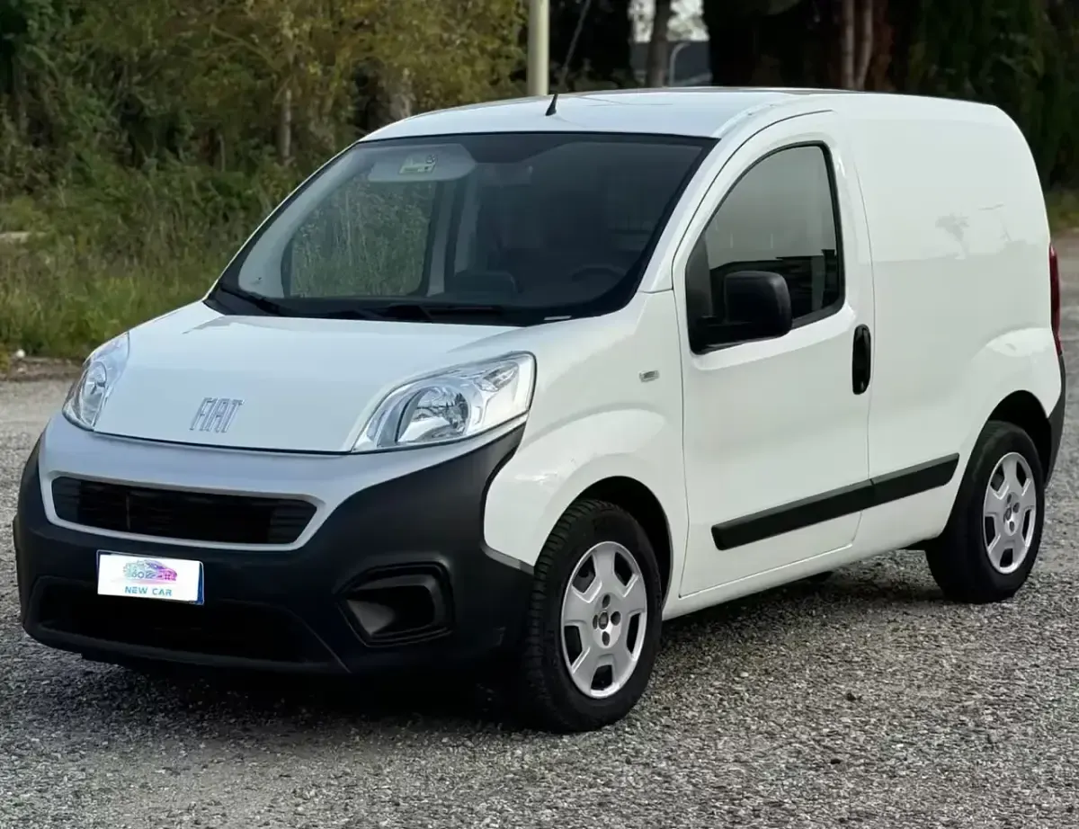 Usata Fiat Fiorino 80 CV (58 kW) 2022 Bianco Monovolume