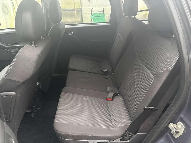 Usata Opel Meriva Cosmo 90 CV (66 kW) 2008 Grigio Monovolume