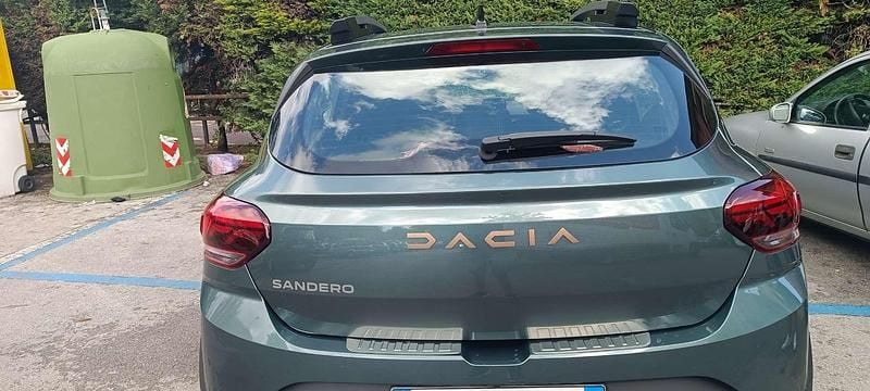 Usata Dacia Sandero Extreme 101 CV (74 kW) 2024 Verde Berlina