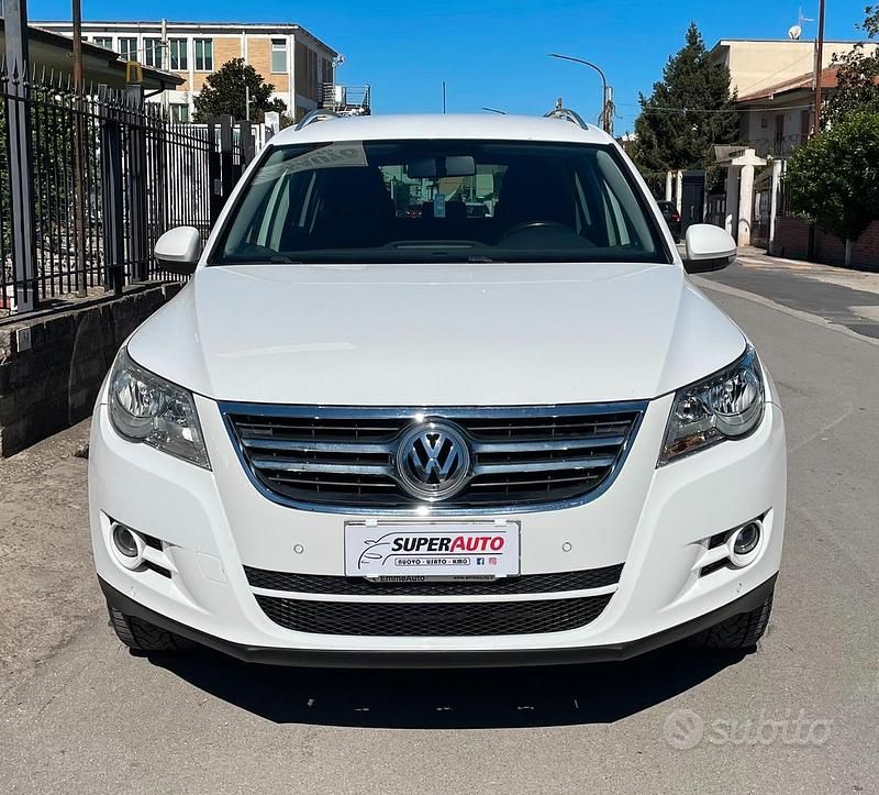 Usata VW Tiguan Sportline 170 CV (125 kW) 2010 Bianco SUV