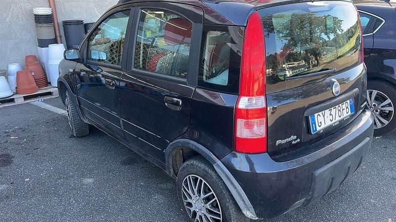 Usata Fiat Panda 4x4 60 CV (44 kW) 2005 Utilitaria
