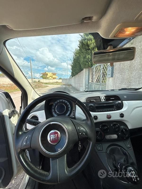 Usata Fiat 500 95 CV (69 kW) 2009 Bianco Utilitaria