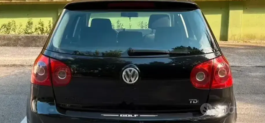 Usata VW Golf V 105 CV (77 kW) 2007 Nero Berlina