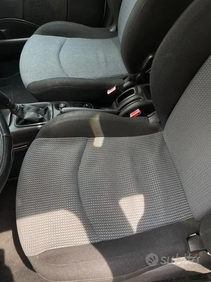 Usata Peugeot 206 75 CV (55 kW) 2006 Grigio Berlina