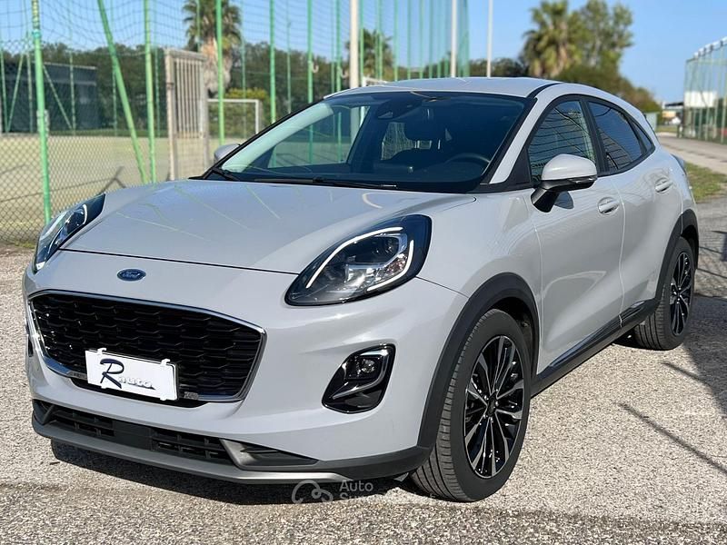 Usata Ford Puma Titanium X 125 CV (91 kW) 2023 Grigio Berlina