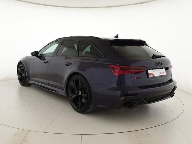 Usata Audi RS6 Comfort 600 CV (441 kW) 2023 Exclusive  samtviolett Station wagon