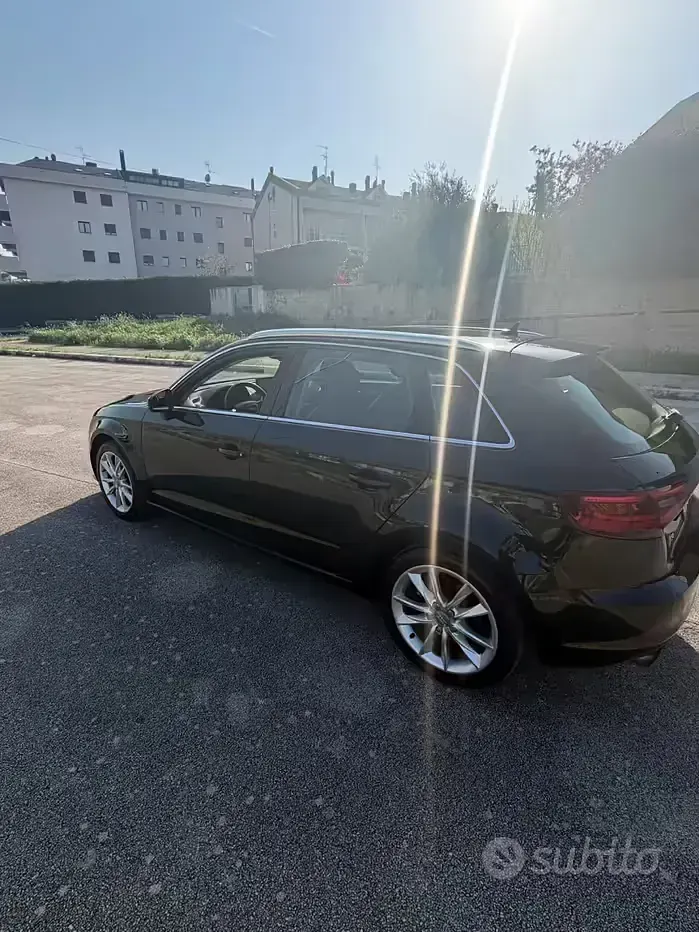 Usata Audi A3 Attraction 150 CV (110 kW) 2016 Nero Berlina