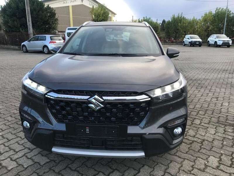Usata Suzuki SX4 S-Cross 129 CV (94 kW) 2024 Vari colori SUV
