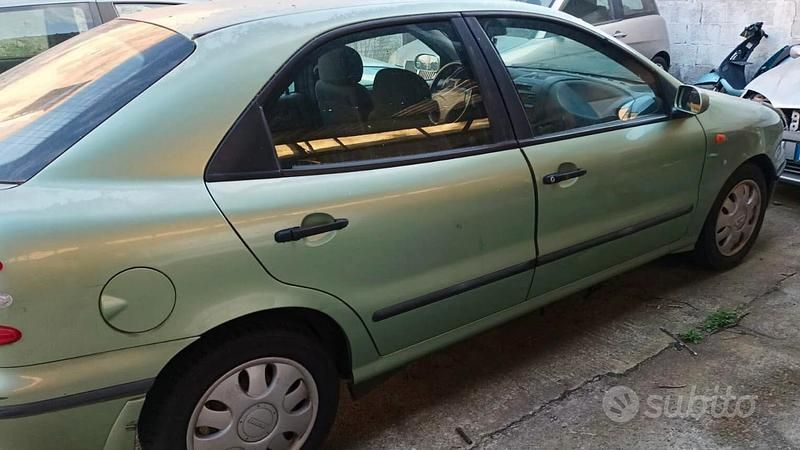 Usata Fiat Brava 80 CV (58 kW) 2001 Verde Utilitaria