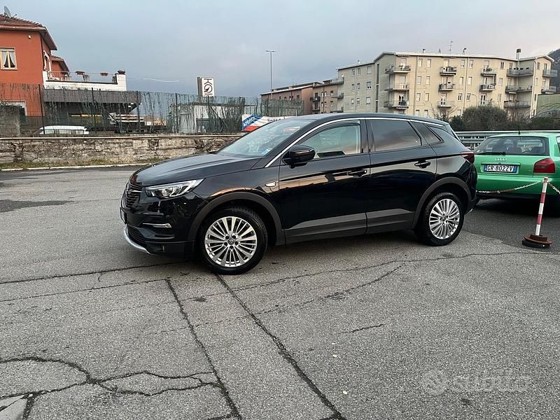 Usata Opel Grandland X 131 CV (96 kW) 2020 Nero SUV