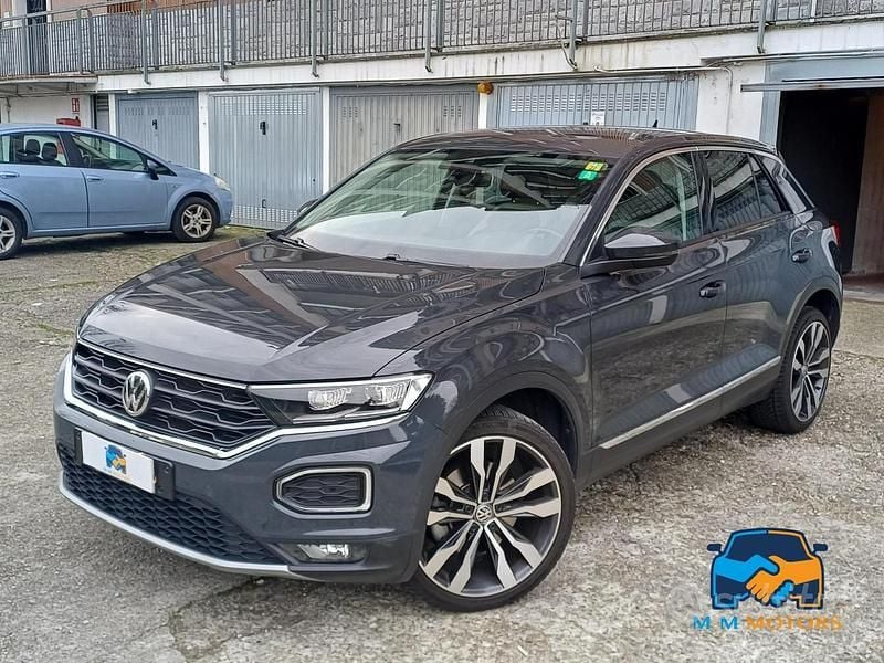 Usata VW T-Roc Advance 150 CV (110 kW) 2019 Grigio SUV