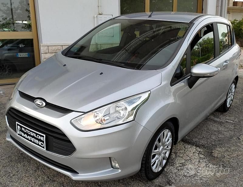 Usata Ford B-MAX Titanium 95 CV (69 kW) 2016 Grigio Monovolume