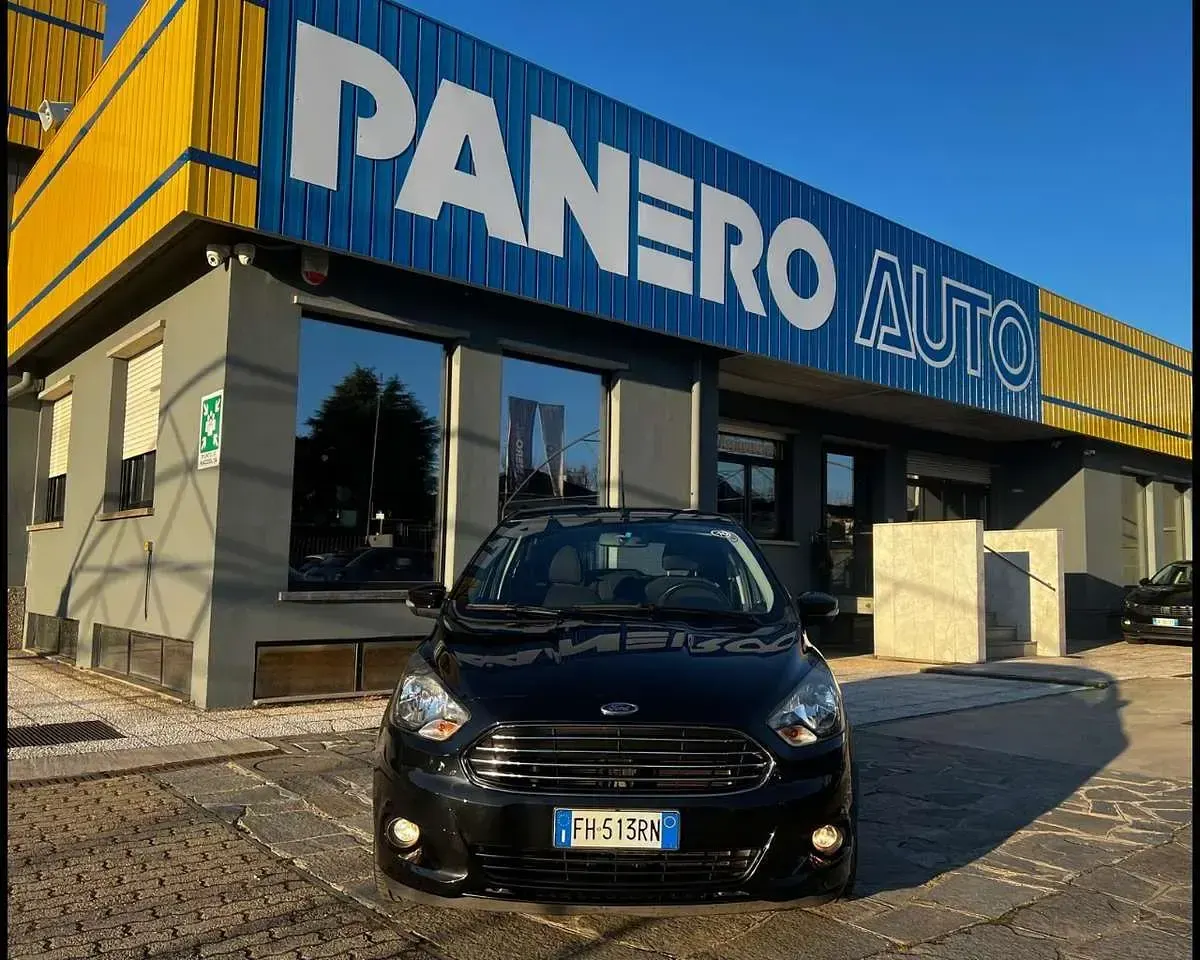 Usata Ford Ka Ultimate 86 CV (63 kW) 2017 Nero Berlina