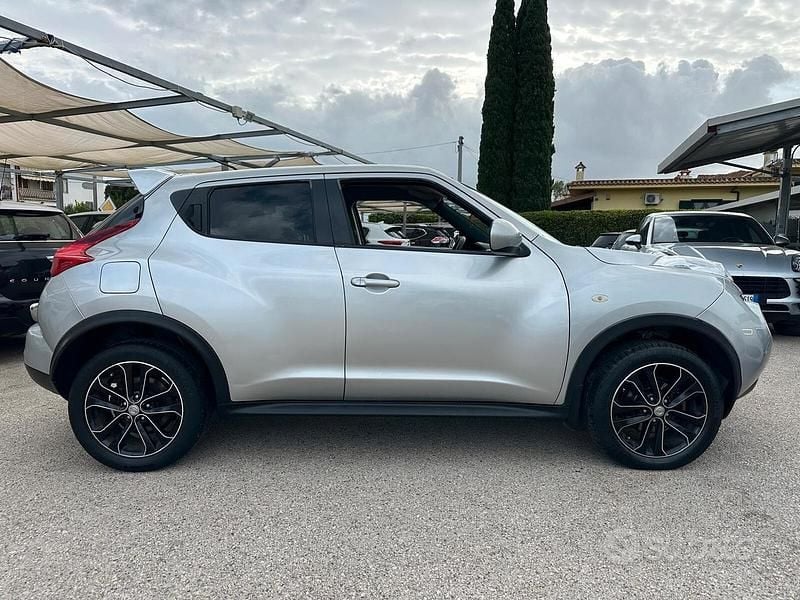Usata Nissan Juke 110 CV (80 kW) 2011 Grigio SUV