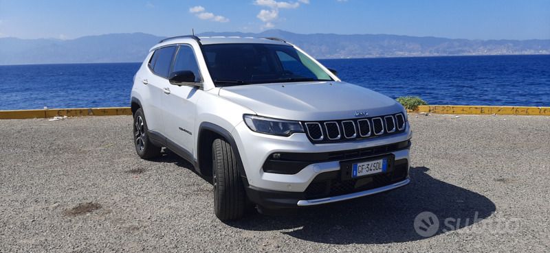 Usata Jeep Compass Limited 131 CV (96 kW) 2021 Grigio SUV