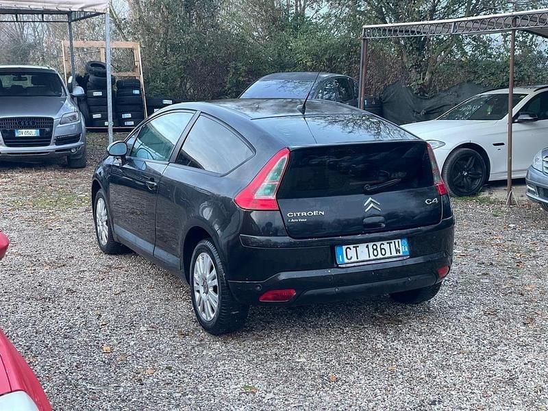 Usata Citroën C4 108 CV (79 kW) 2006 Nero Berlina