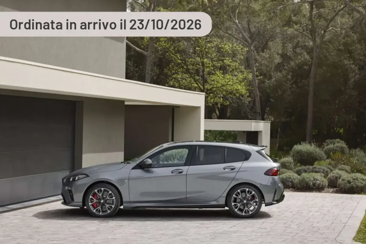 Usata BMW 123 Efficient Dynamics 218 CV (160 kW) 2024 Argento Utilitaria