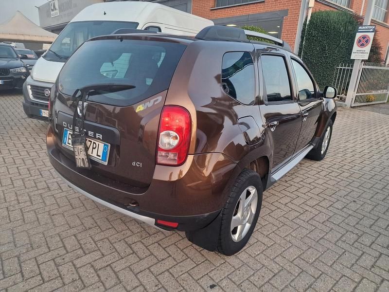 Usata Dacia Duster Expression 115 CV (84 kW) 2011 Marrone Berlina
