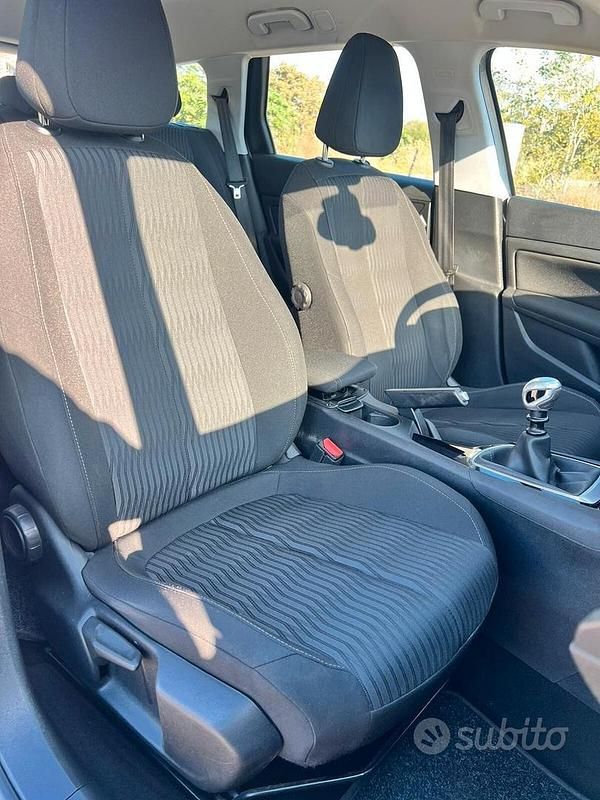 Usata Peugeot 308 GT-line 120 CV (88 kW) 2017 Grigio Station wagon